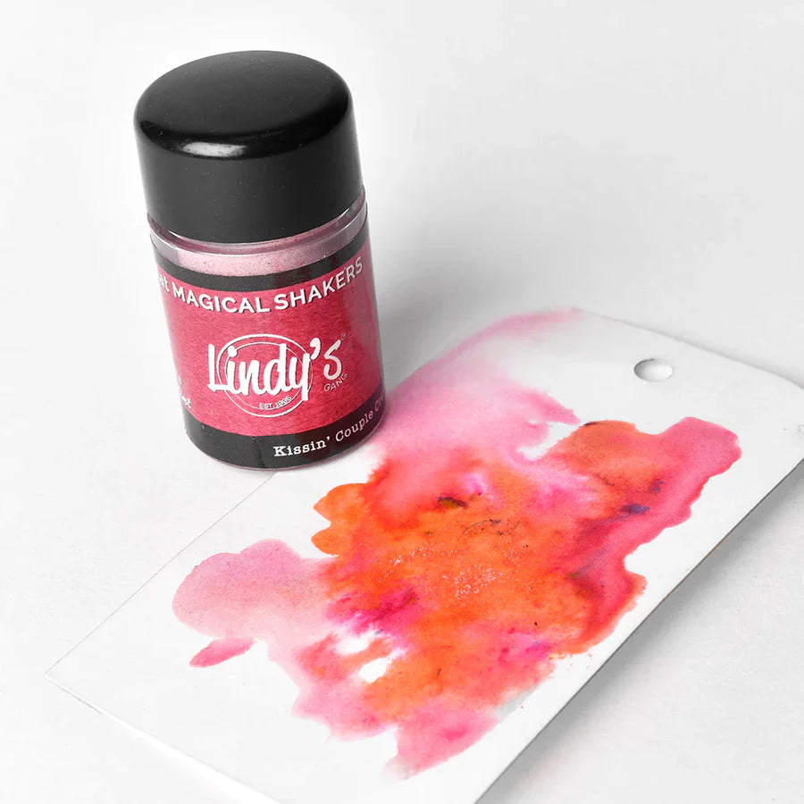 Lindy's Gang Powder ink Kissin Couple Crimson Magical Shaker LY 003
